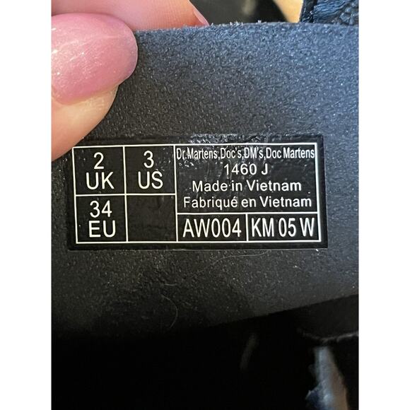 Dr Martens Youth Kids Black Delaney Side Zip Boots Glossy Sz 3 DOC Docs - Picture 10 of 11
